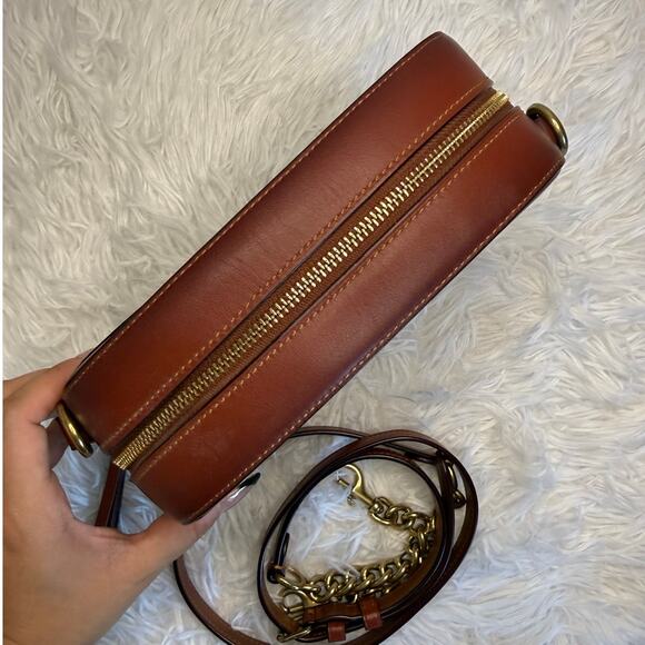 COACH Camera Bag In Signature Canvas Crossbody - Picture 3 of 9